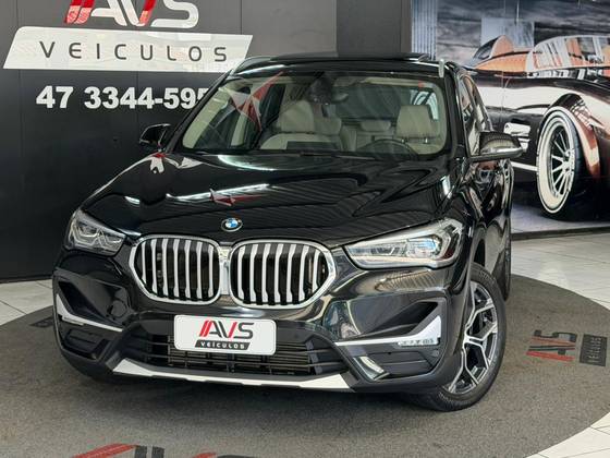 BMW X1 2.0 16V TURBO ACTIVEFLEX SDRIVE20I X-LINE 4P AUTOMÁTICO